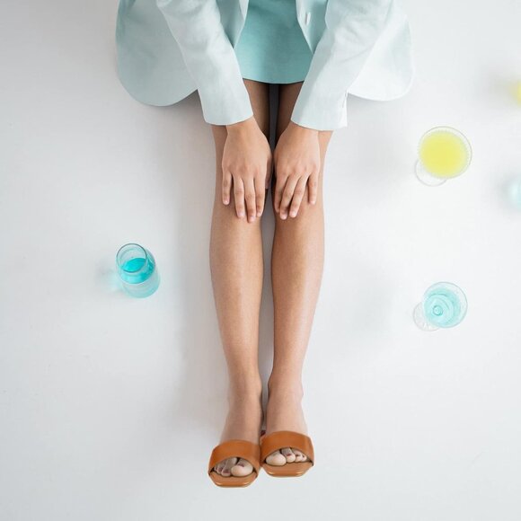 Women's Low Chunky Block Square Open Toe Heeled Sandal Slip on Mules Brown Shoes - Picture 2 of 5